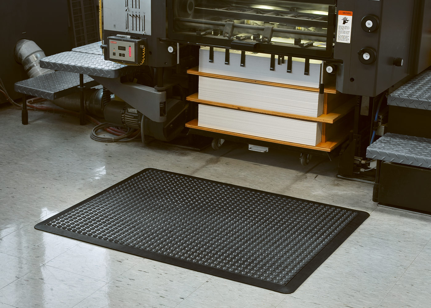 Коврик резиновый грязезащитный